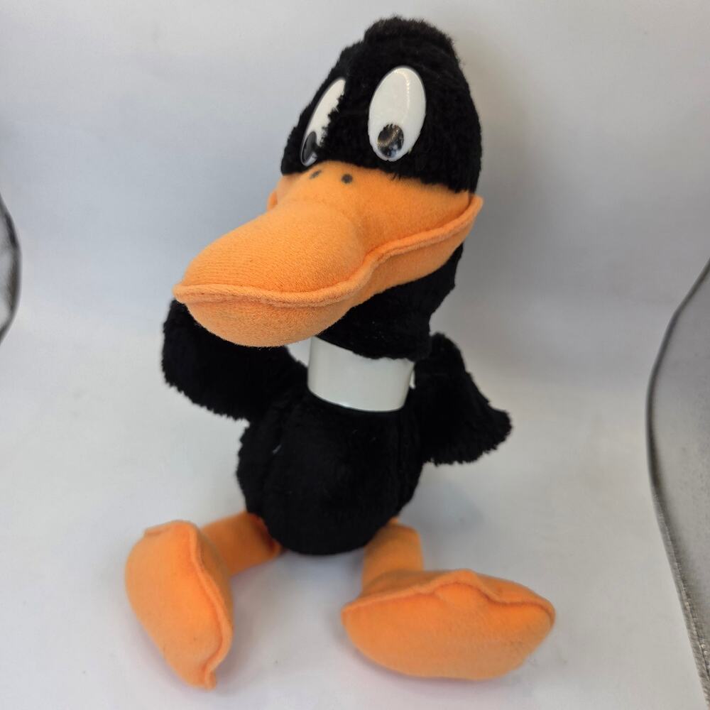 Warner Bros Daffy Duck Plush 1987 Mighty Star Korea Item 1621 Vintage Toy